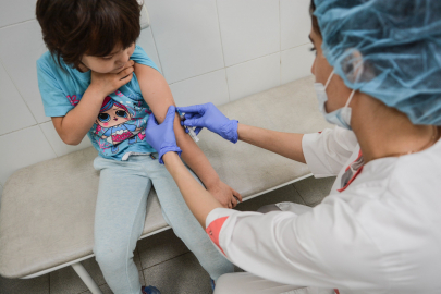 Правительство выделило свыше 5,8 млрд тенге на иммунизацию детей 