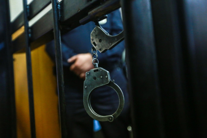Подозреваемый в серийном мошенничестве экстрадирован в Казахстан