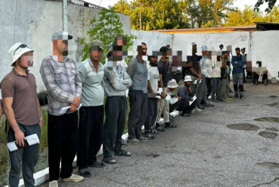 Свыше 2,6 тысячи иностранцев выдворены с начала года из Казахстана