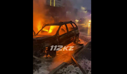 Пять автомобилей сгорели в Астане