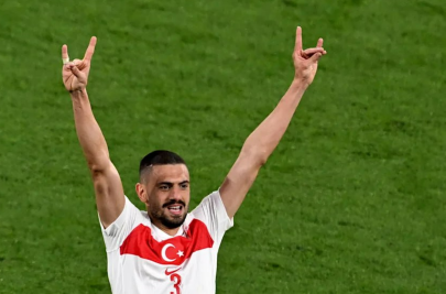 Турецкий футболист продемонстрировал жест ультранационалистов на Евро-2024