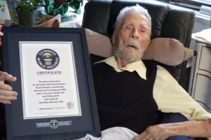 Самый долгий лет жизни. Рекорд Гиннеса долгожители. Самый старый мужчина в мире. Долгожитель в мире рекорд.