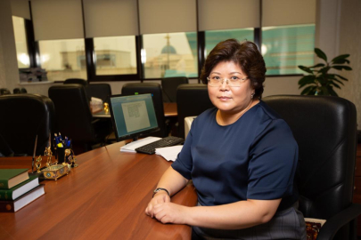 Проект новой Конституции готов к всенародному голосованию — Азимова