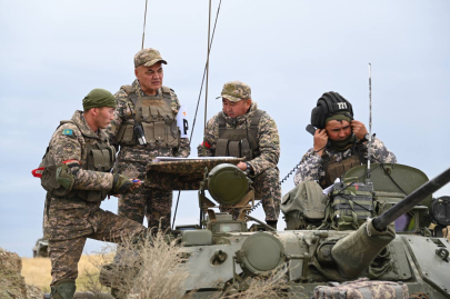 Сенатор просит пересмотреть методы подготовки в военных вузах Казахстана