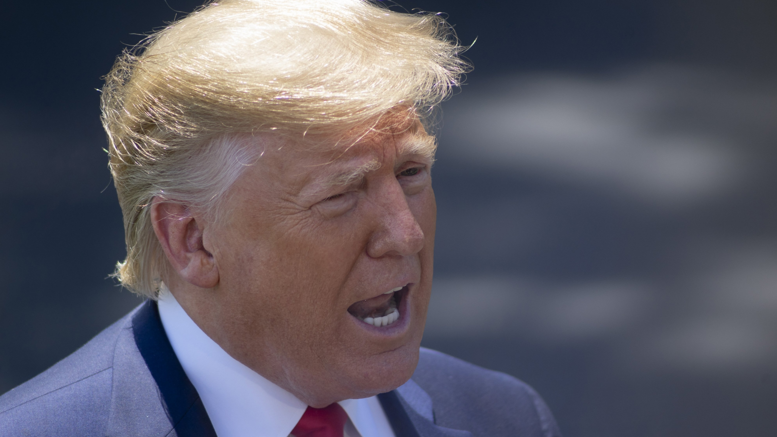 Rezhim Masshtabnogo Bedstviya V Ssha Obyavil Donald Tramp