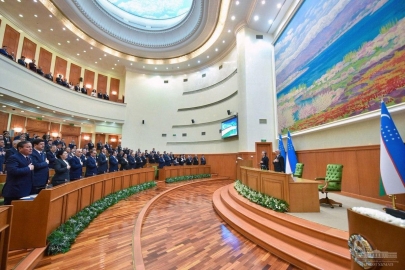 Продлить срок полномочий президента могут в Узбекистане