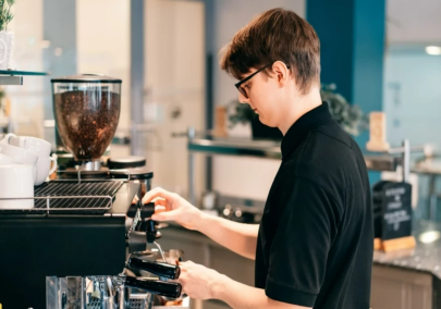 Системные нарушения развлекательных заведений выявлены в ВКО