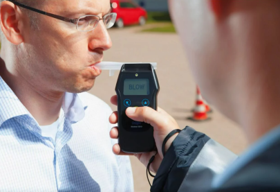 В эффективности алкотестеров сомневается депутат