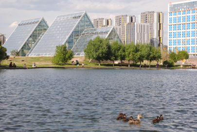 Правила получения ВНЖ изменили в Казахстане