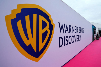 Сотни миллионов долларов из-за закрытия кинопроектов спасла Warner Bros.