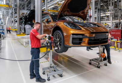 Porsche планирует провести сокращение штата сотрудников 