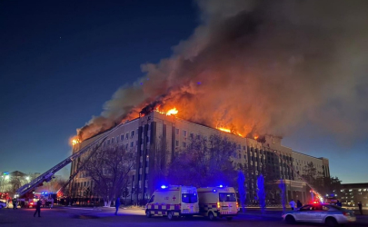 В Актобе загорелось здание областного акимата