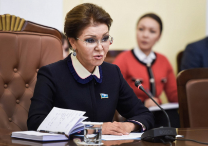 За букмекерскими конторами стояла Дарига Назарбаева? — Бапи