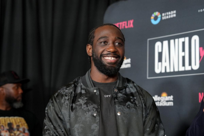 Боксер Теренс Кроуфорд объявил о завершении карьеры