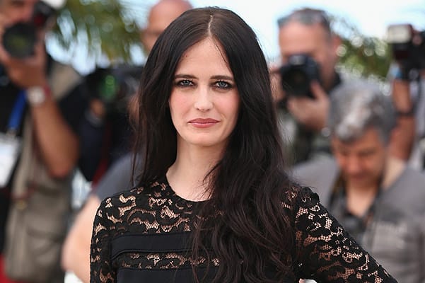 Бесінші сынып оқушысы бейнеленген порно