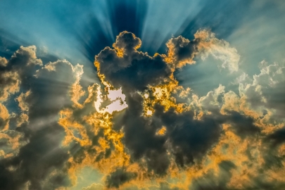 Токсичное облако из Ирана движется в сторону Казахстана