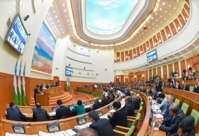 Открывать счета и иметь недвижимость за рубежом запретили чиновникам Узбекистана