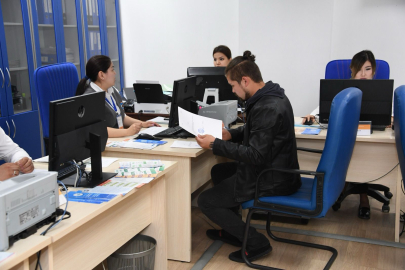 Качественнее консультировать казахстанцев призывает эксперт