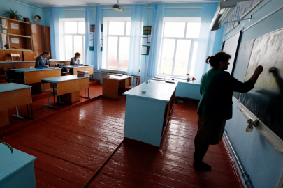 Десять месяцев не получают зарплату педагоги района Байтерек в ЗКО
