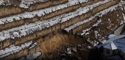 Грунт сошел на коттеджи в селе Бесагаш