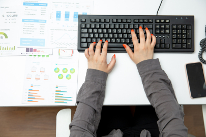 Более 22 тысяч казахстанцев повысили квалификацию и получили новые специальности