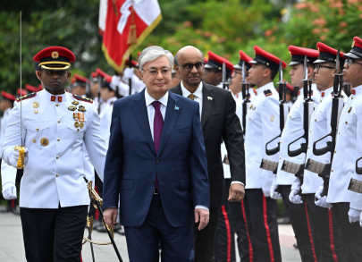 Токаев прибыл во дворец президента Сингапура