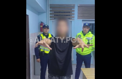 Полицейские устроили погоню за водителем в Алматы