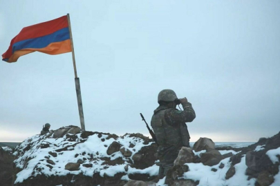 Минобороны Армении заявило о новых обстрелах со стороны Азербайджана