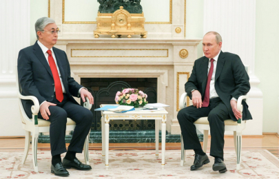 Токаев провел встречу с Путиным