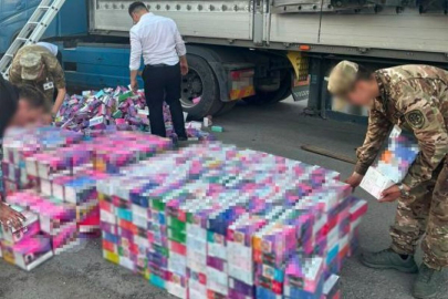 Вейпы на 500 миллионов тенге пытались провести на территорию РК
