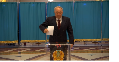 «В свое время я сделал выбор в пользу Токаева», — Назарбаев принял участие в республиканском референдуме